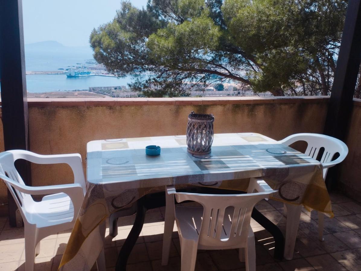 La Pineta Villa Favignana Luaran gambar